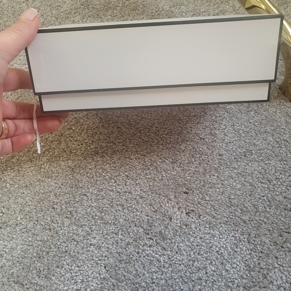 Chanel empty box - Picture 2 of 5